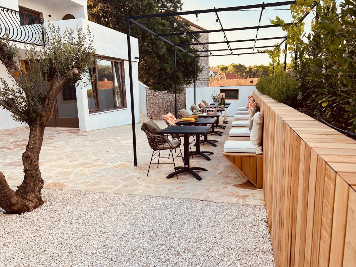 B&B 366 Vrboska Luaran gambar