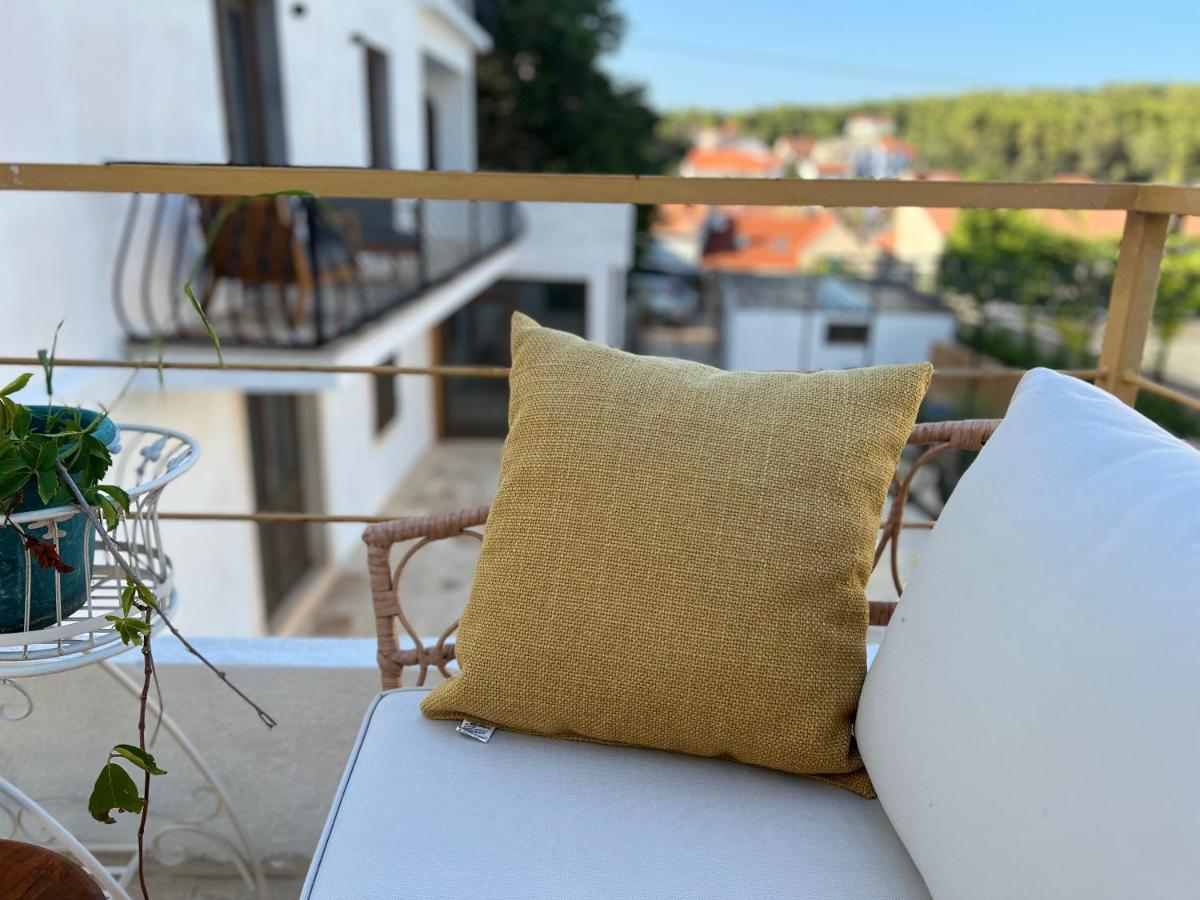 B&B 366 Vrboska Luaran gambar